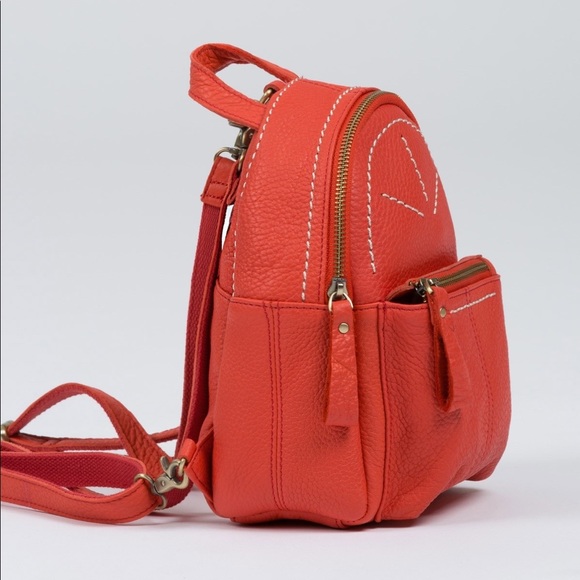 POL BLACK 🖤 LEATHER BACKPACK PURSE-perfect! 🌻 - Picture 9 of 10